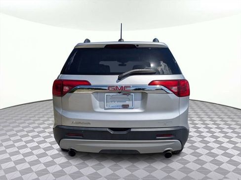 Used 2019 GMC Acadia SLE w/ LPO, Floor Liner Package image 5