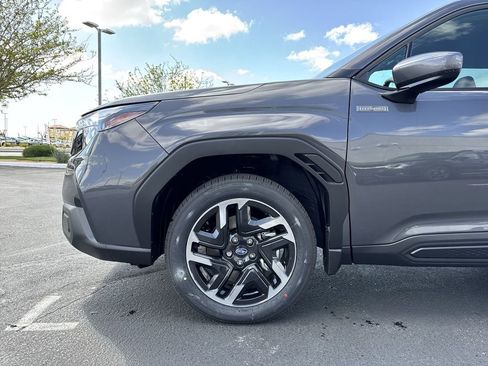 New 2026 Subaru Forester Premium AWD/4WD image 19