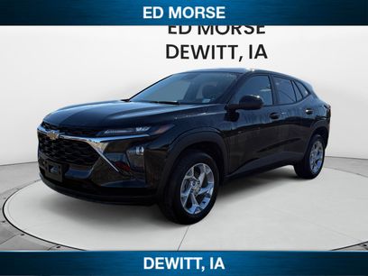 Used 2025 Chevrolet Trax LS w/ LS Convenience Package