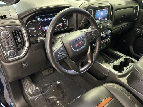 Used 2022 GMC Sierra 3500 AT4 w/ AT4 Premium Plus Package image 18