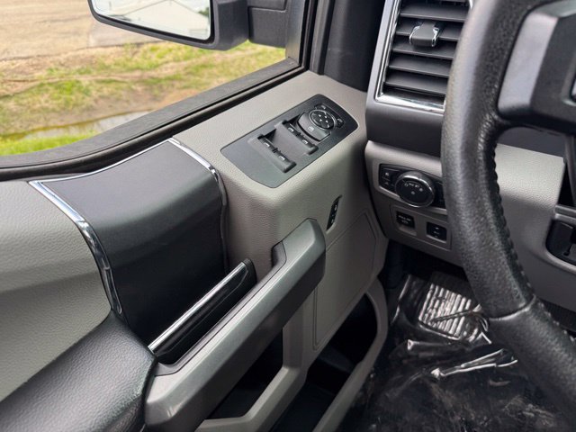 Used 2016 Ford F150 XLT w/ Equipment Group 301A Mid AWD/4WD image 28
