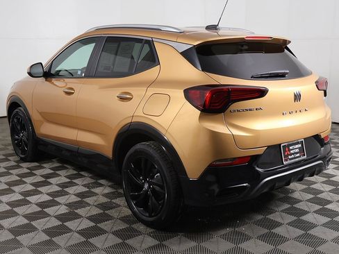 Used 2024 Buick Encore GX Sport Touring image 6