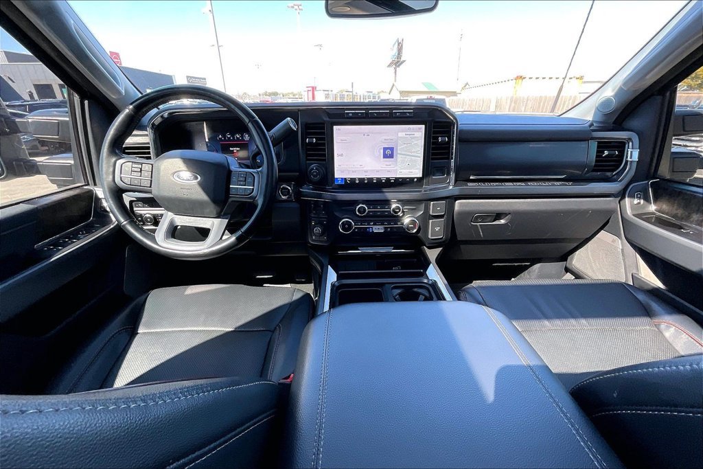 Used 2023 Ford F250 Lariat w/ Lariat Ultimate Package AWD/4WD image 17