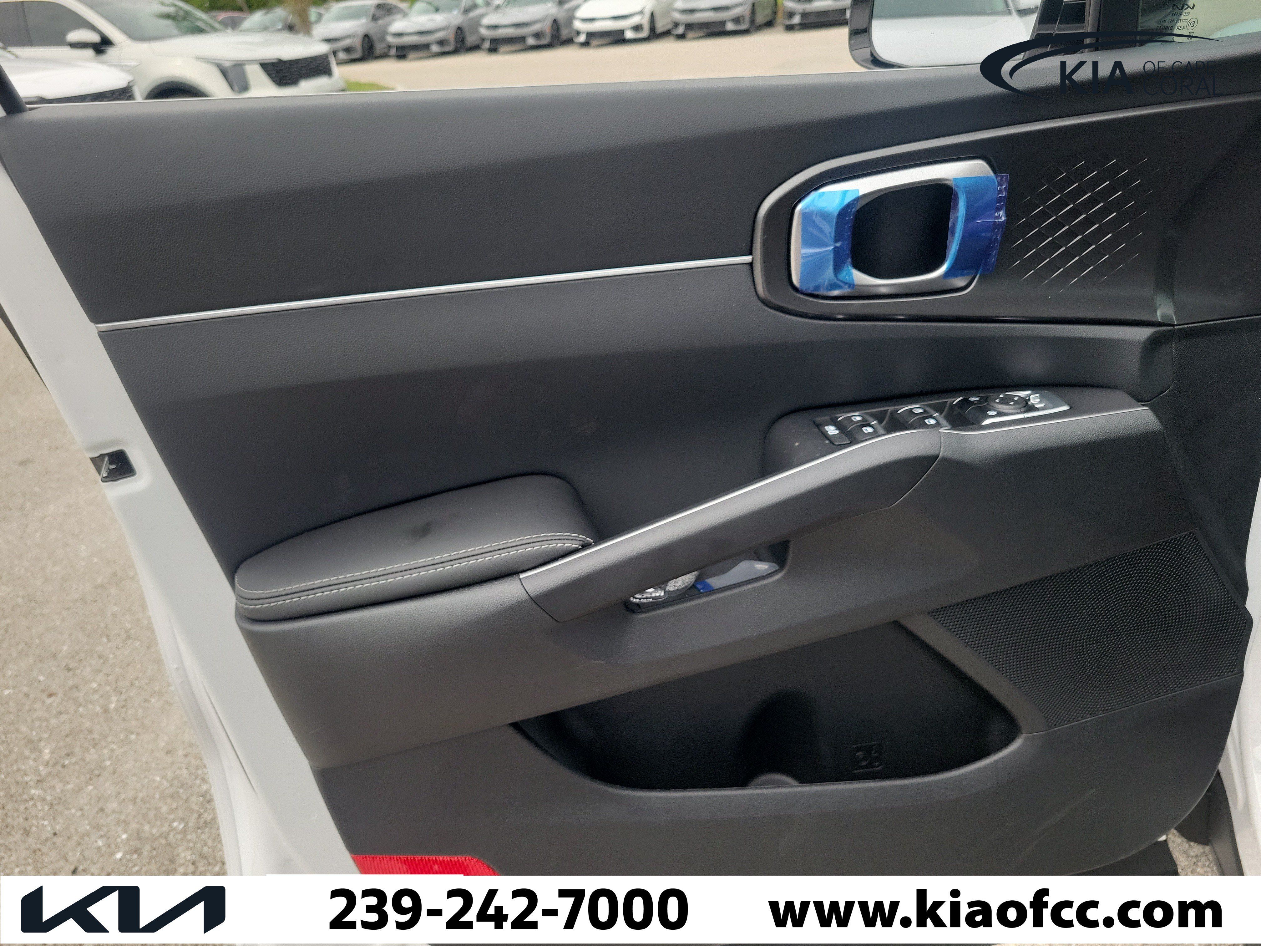 New 2026 Kia Sorento LX FWD image 22