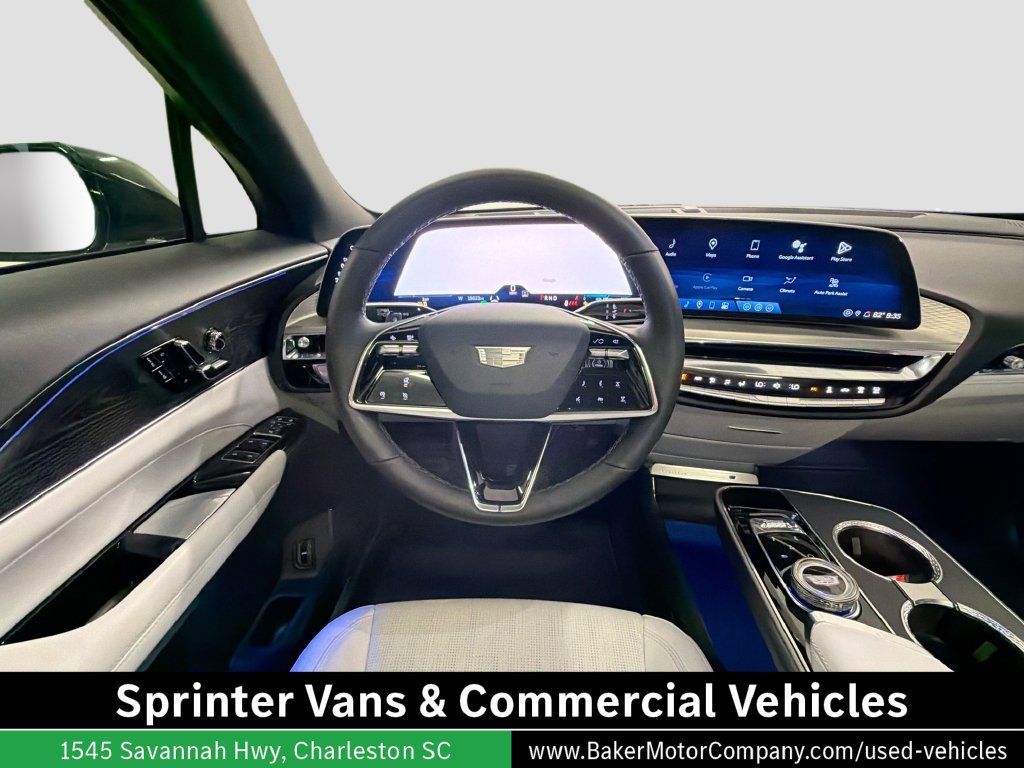 Used 2024 Cadillac Lyriq Sport RWD image 23