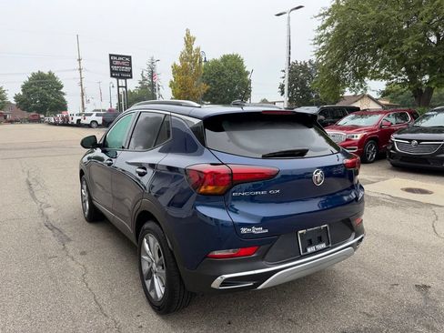 Used 2023 Buick Encore GX Essence w/ Experience Buick Package FWD image 7