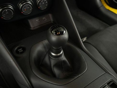 Used 2024 Nissan Z Performance w/ Floor Mat Package image 43