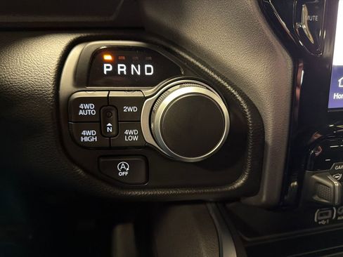 Used 2025 RAM 1500 Big Horn AWD/4WD image 28