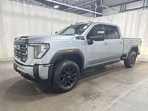 Used 2026 GMC Sierra 2500 AT4 w/ AT4 Premium Plus Package AWD/4WD image 1