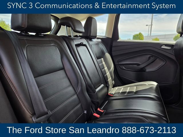 Certified 2017 Ford C-MAX Energi Titanium FWD image 14