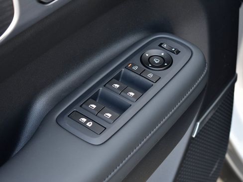 New 2025 Hyundai Santa Fe Limited image 16