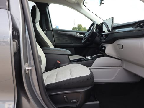 Used 2023 Ford Escape Active w/ Tech Pack #2 image 13