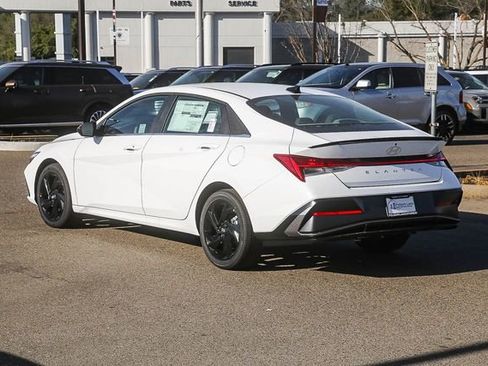 New 2026 Hyundai Elantra SEL Sport image 5