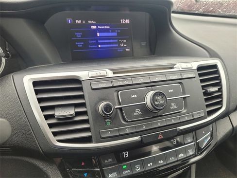 Used 2016 Honda Accord LX image 10