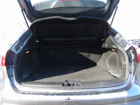 Used 2018 Nissan Rogue Sport SL image 17