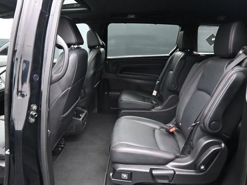 Used 2025 Honda Odyssey Sport-L image 27