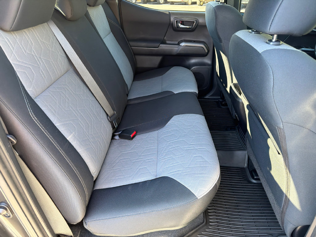 Used 2023 Toyota Tacoma TRD Sport RWD image 15