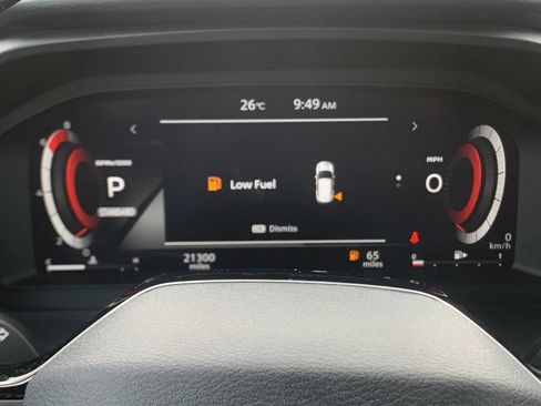 Used 2025 Nissan Rogue SL FWD image 31