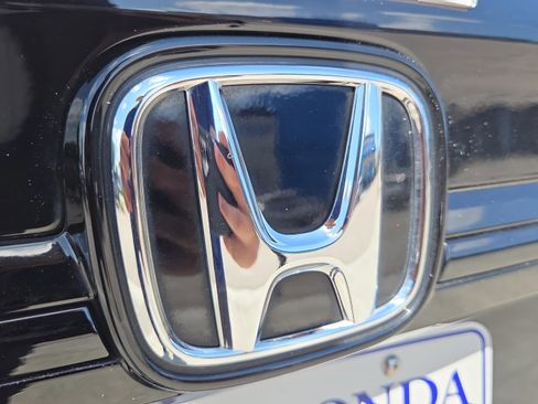 Used 2025 Honda Odyssey Elite image 40