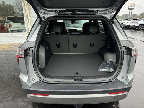 New 2026 Chevrolet Equinox LT image 9