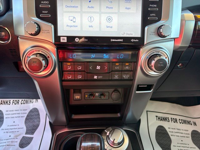 Used 2023 Toyota 4Runner Limited AWD/4WD image 18