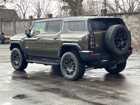Used 2026 GMC Hummer EV SUV AWD/4WD image 3
