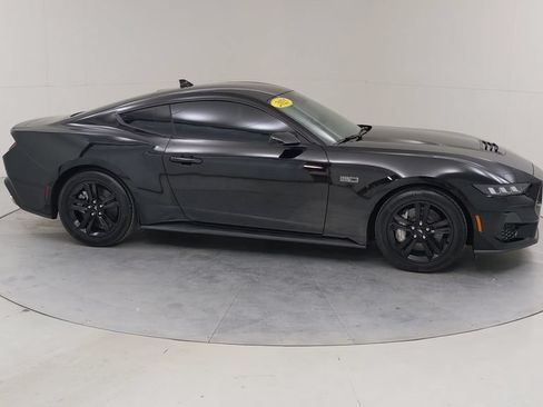 Certified 2025 Ford Mustang GT RWD image 11