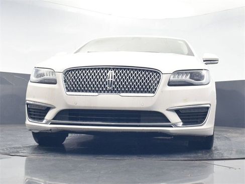 Used 2020 Lincoln MKZ Reserve w/ Elements Package image 23