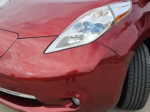 Used 2014 Nissan Leaf SV w/ LED & Quick Charge Package image 34