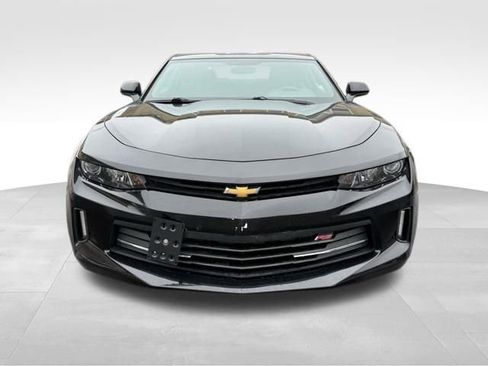 Used 2016 Chevrolet Camaro LT image 2