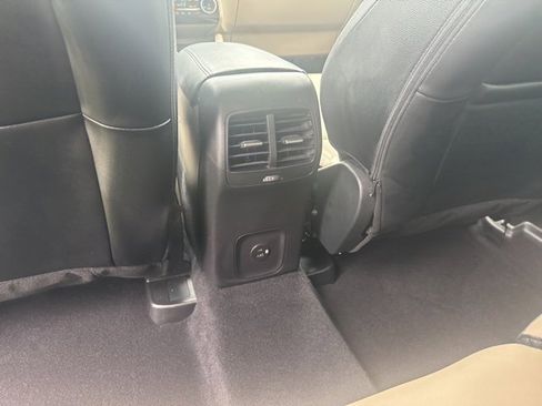 Certified 2022 Ford Escape SEL w/ Technology Package image 30