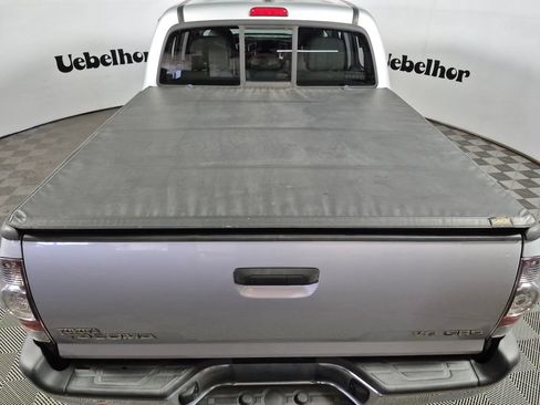 Used 2012 Toyota Tacoma 4x4 Double Cab w/ SR5 Pkg image 28