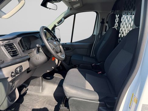Used 2025 Ford Transit 250 Low Roof w/ Exterior Upgrade Package RWD image 10