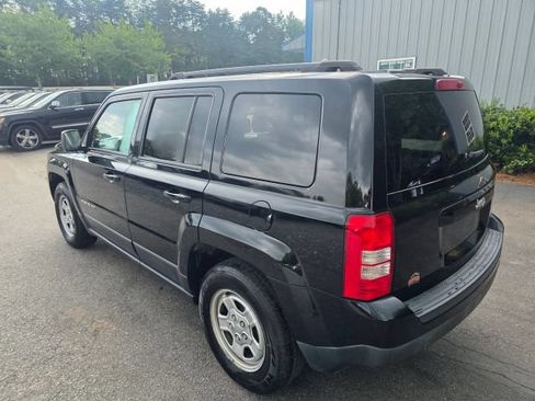 Used 2016 Jeep Patriot Sport w/ Power Value Group FWD image 7