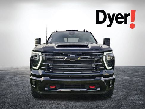 Certified 2025 Chevrolet Silverado 2500 LT w/ Trail Boss Package AWD/4WD image 11