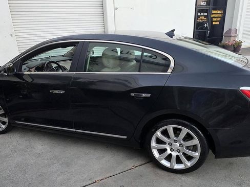 Used 2013 Buick LaCrosse Touring FWD image 9