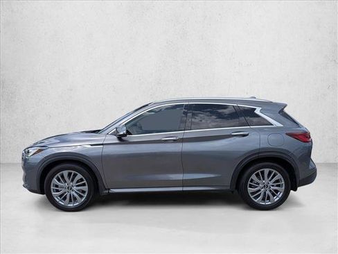 Used 2023 INFINITI QX50 Luxe FWD image 9