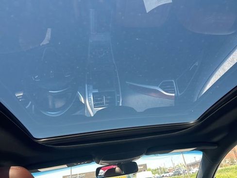 Used 2017 Lincoln MKZ Reserve w/ Technology Package image 16