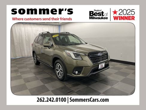 Certified 2023 Subaru Forester Premium image 1
