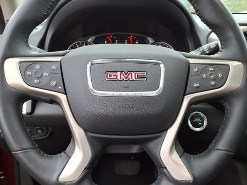 Used 2018 GMC Terrain Denali w/ Advanced Safety Package AWD/4WD image 16
