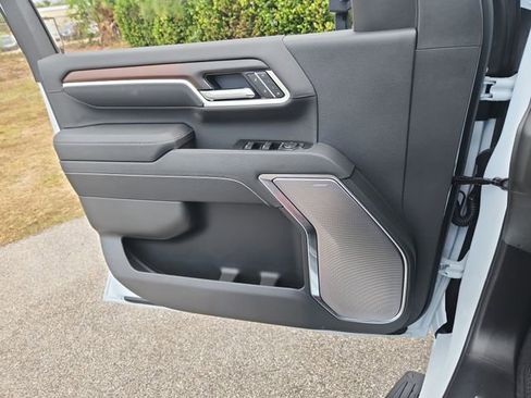 New 2026 GMC Sierra 2500 Denali w/ Denali Reserve Package image 19