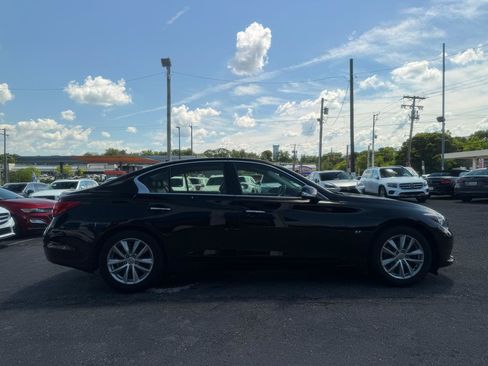 Used 2015 INFINITI Q50 Premium w/ Navigation Package AWD/4WD image 4