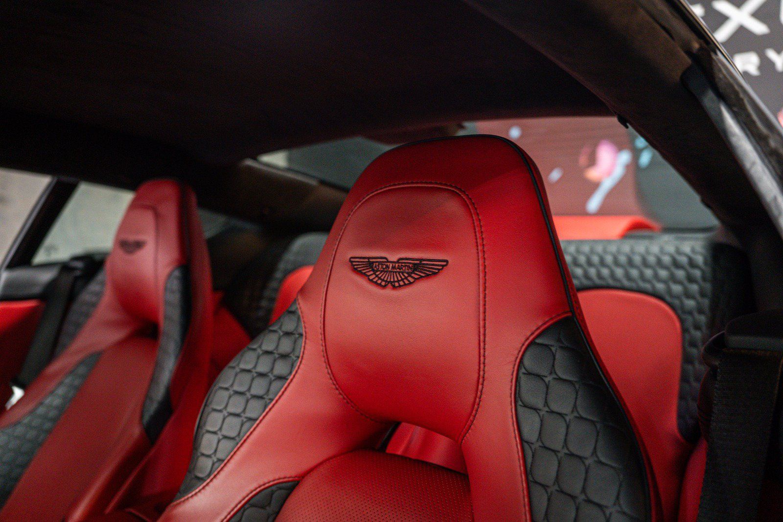 Used 2014 Aston Martin Vanquish Coupe RWD image 8