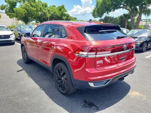 Certified 2024 Volkswagen Atlas Cross Sport SE w/ Panoramic Sunroof Package AWD/4WD image 31