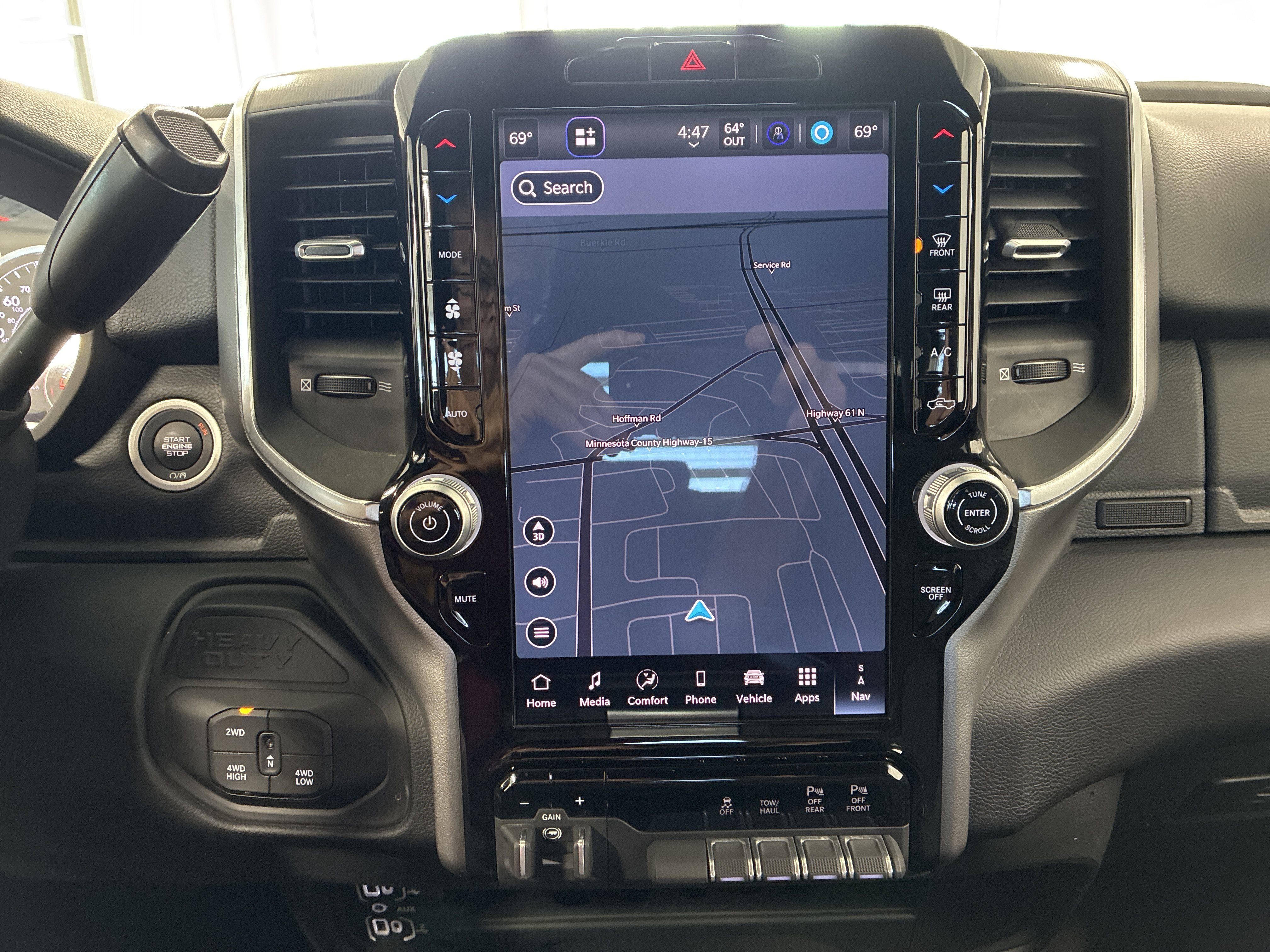 Certified 2025 RAM 2500 Big Horn AWD/4WD image 24