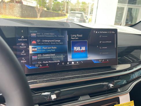 New 2026 BMW X5 xDrive50e image 23