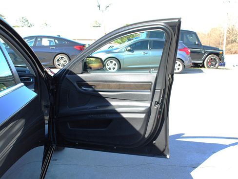 Used 2012 BMW 750Li xDrive 750Li xDrive image 29