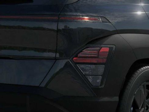 New 2026 Hyundai Kona SEL Premium FWD image 10