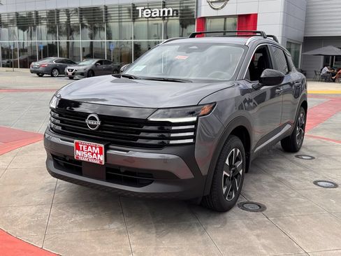 New 2026 Nissan Kicks SV AWD/4WD image 4