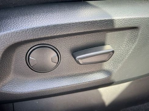 Used 2019 Ford Ranger Lariat w/ Equipment Group 501A Mid image 35